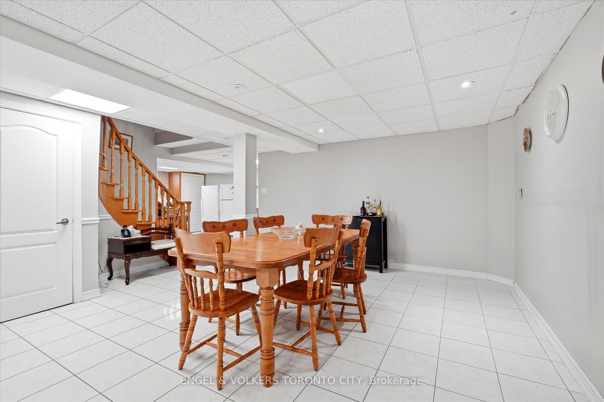 90 Gardner Place photo 40