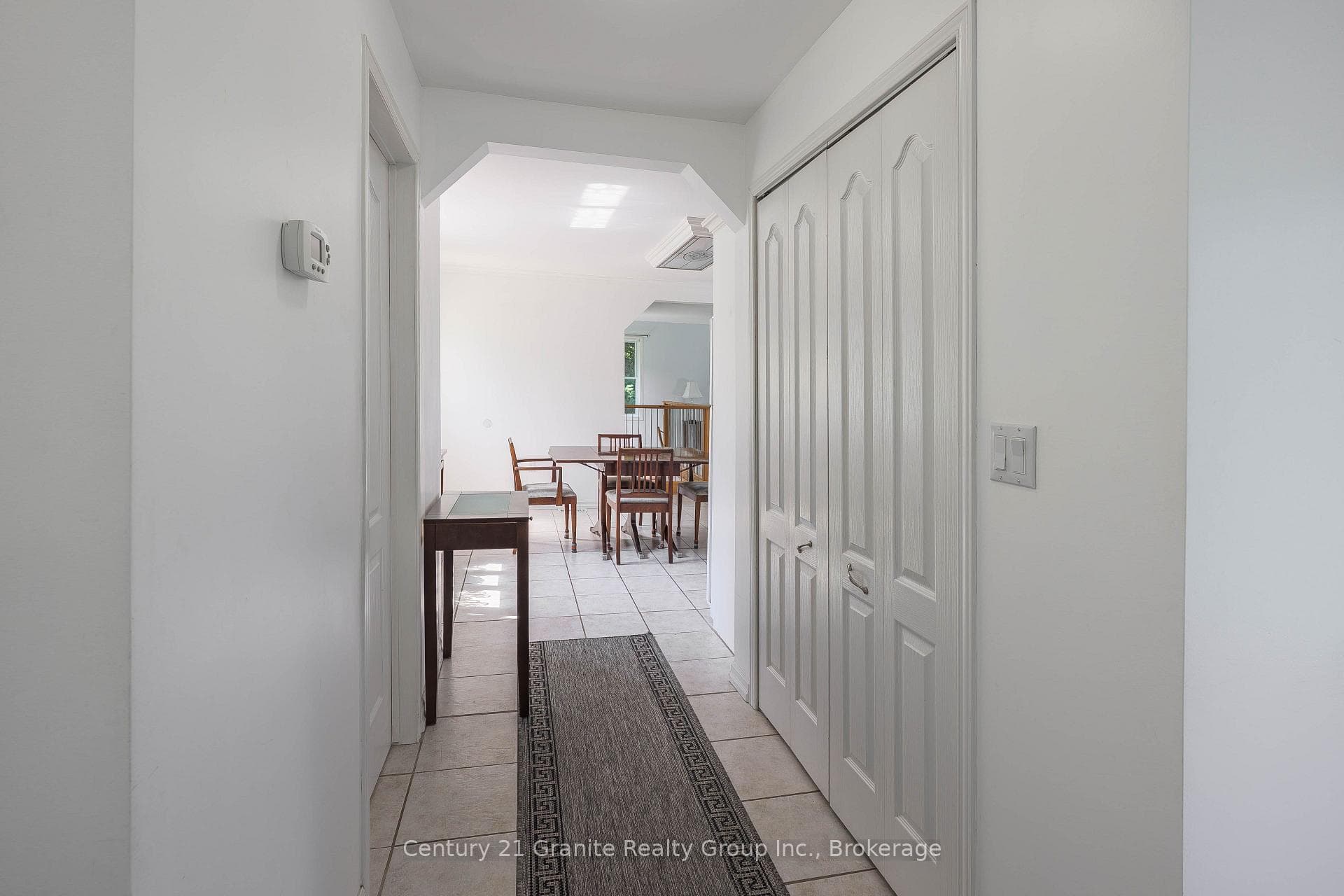 7177 Gelert Road photo 5