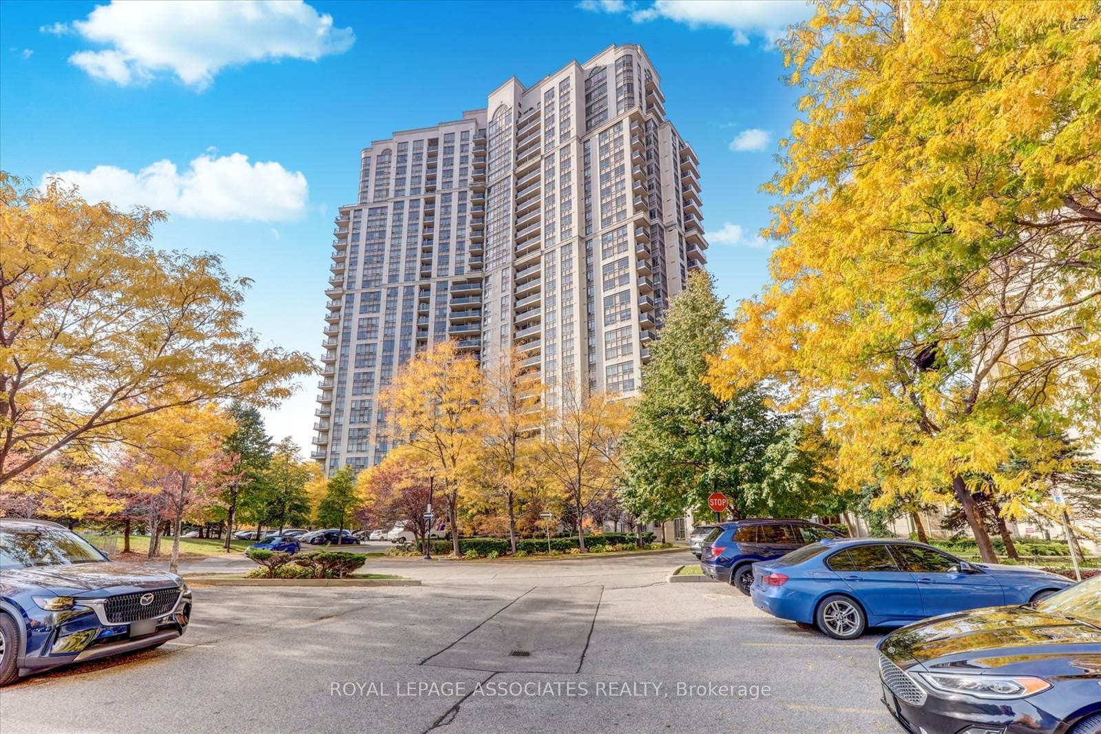 710 Humberwood Boulevard Unit 606A photo 8