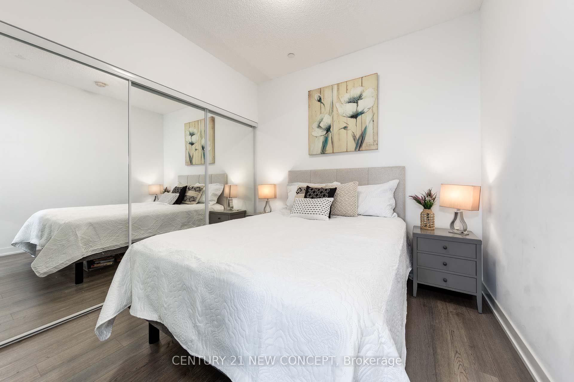 5180 Yonge Street Unit 416 photo 13