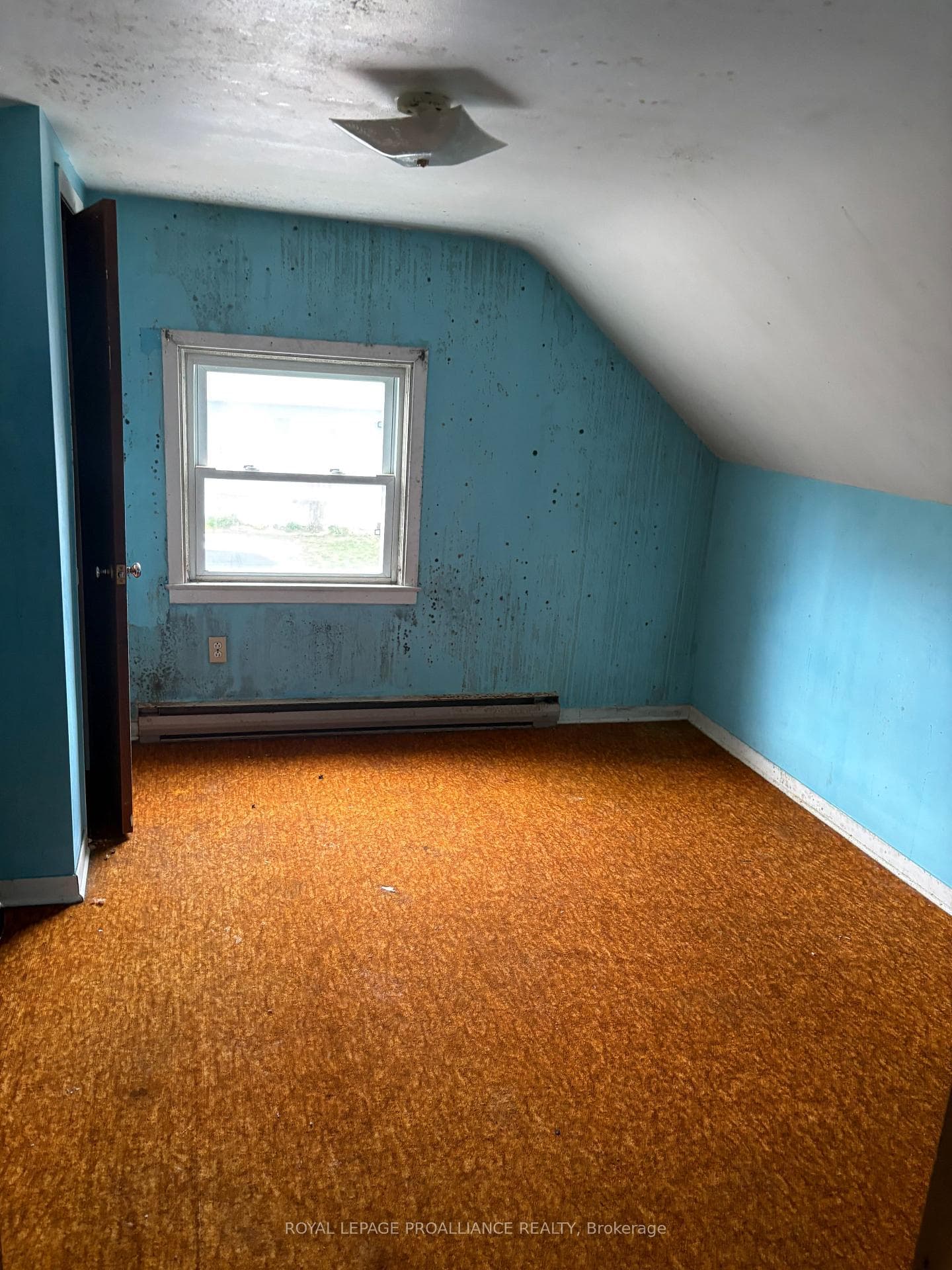 189 Wood Street photo 12