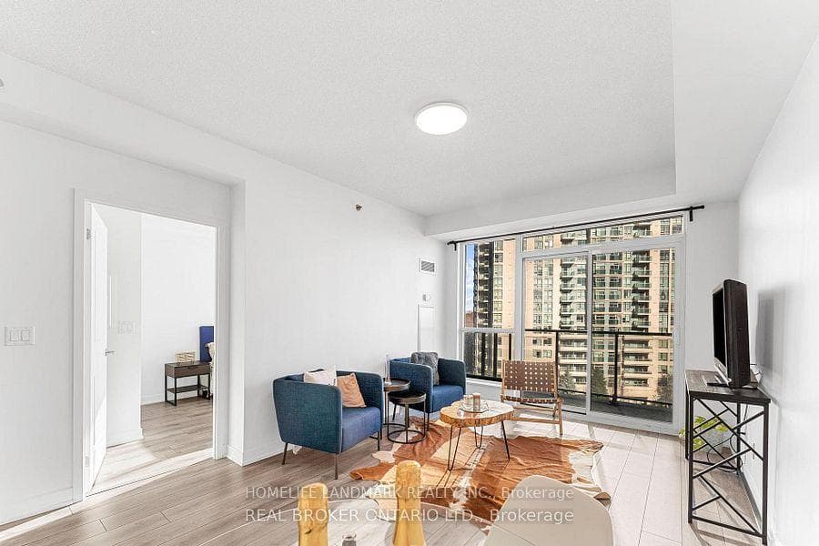 195 Bonis Avenue Unit 707 photo 8
