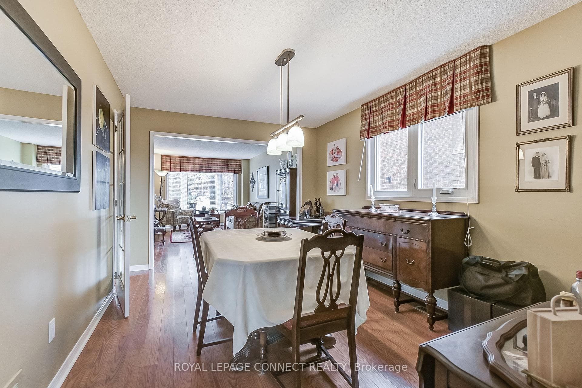 4392 Sedgefield Road photo 11