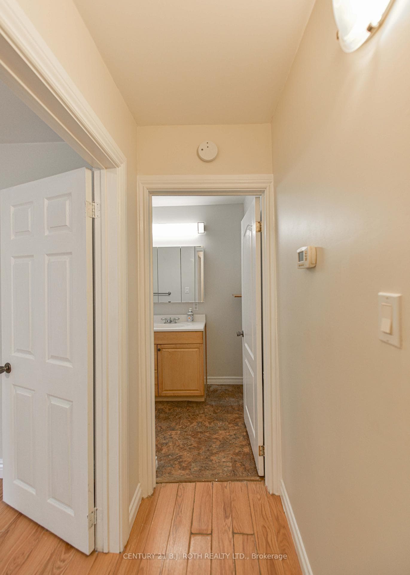 131 Powley Street photo 29