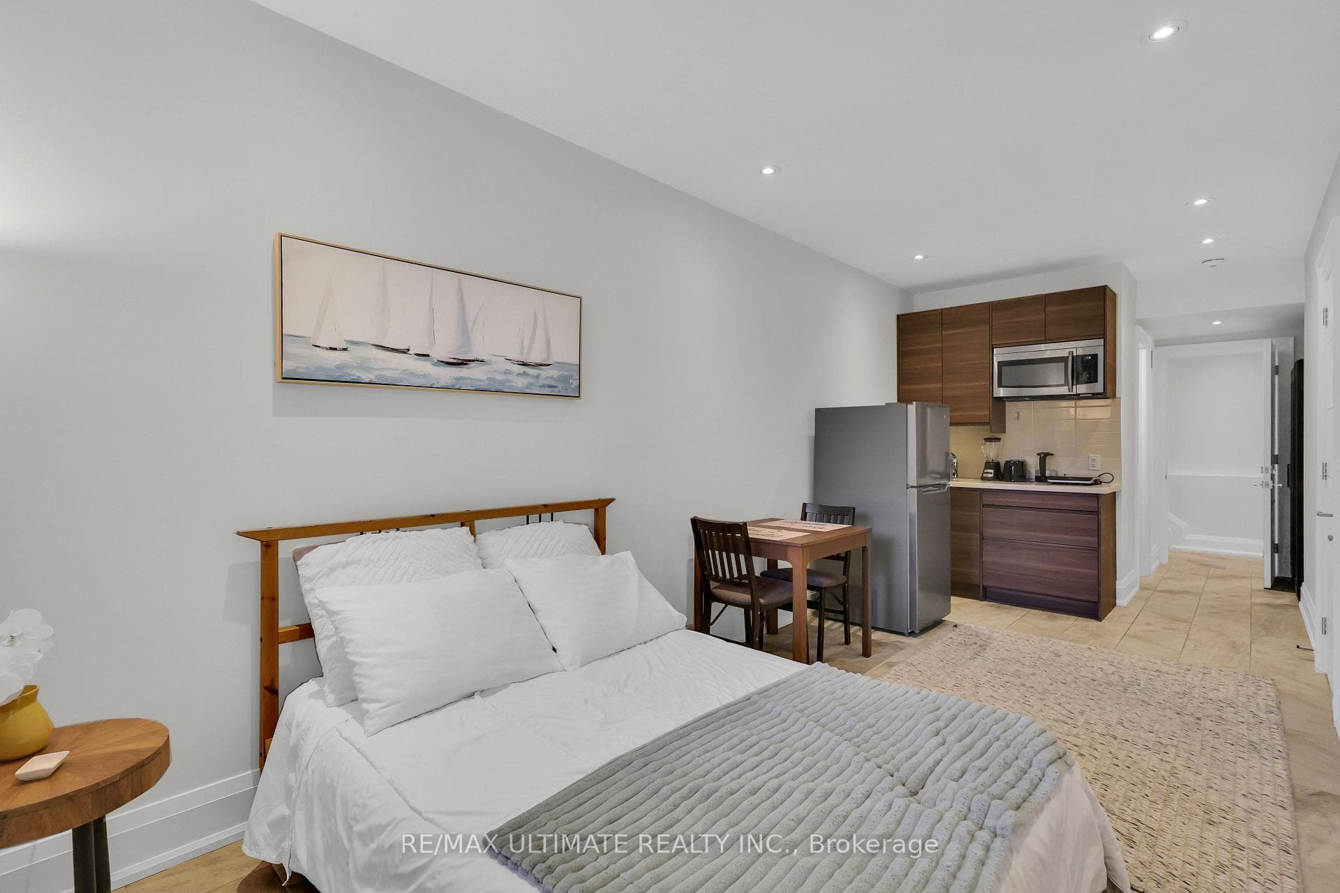 743 Glencairn Avenue photo 39