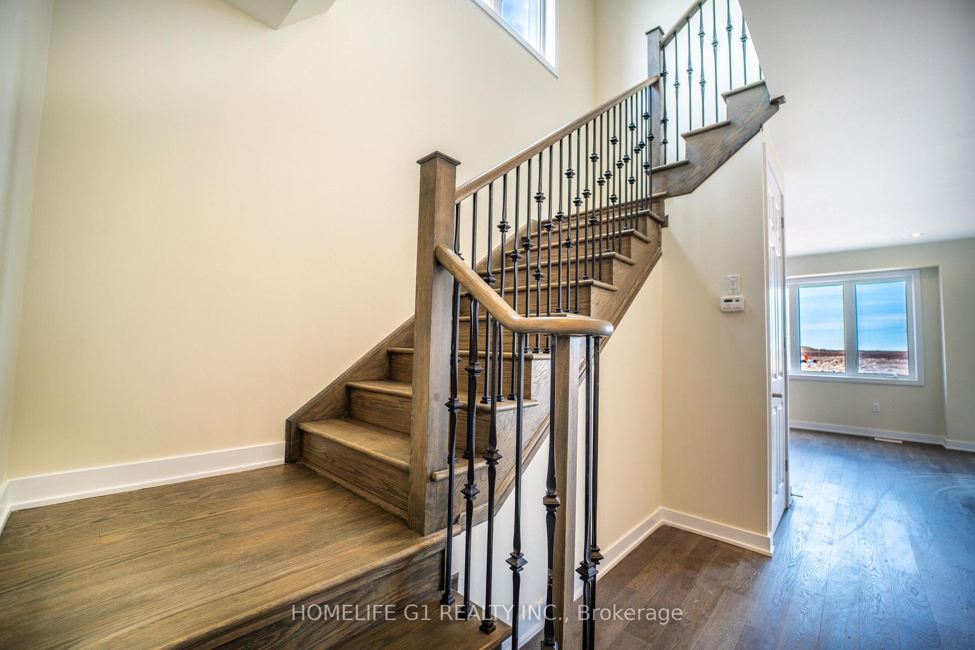 24 Rowlock Street photo 19