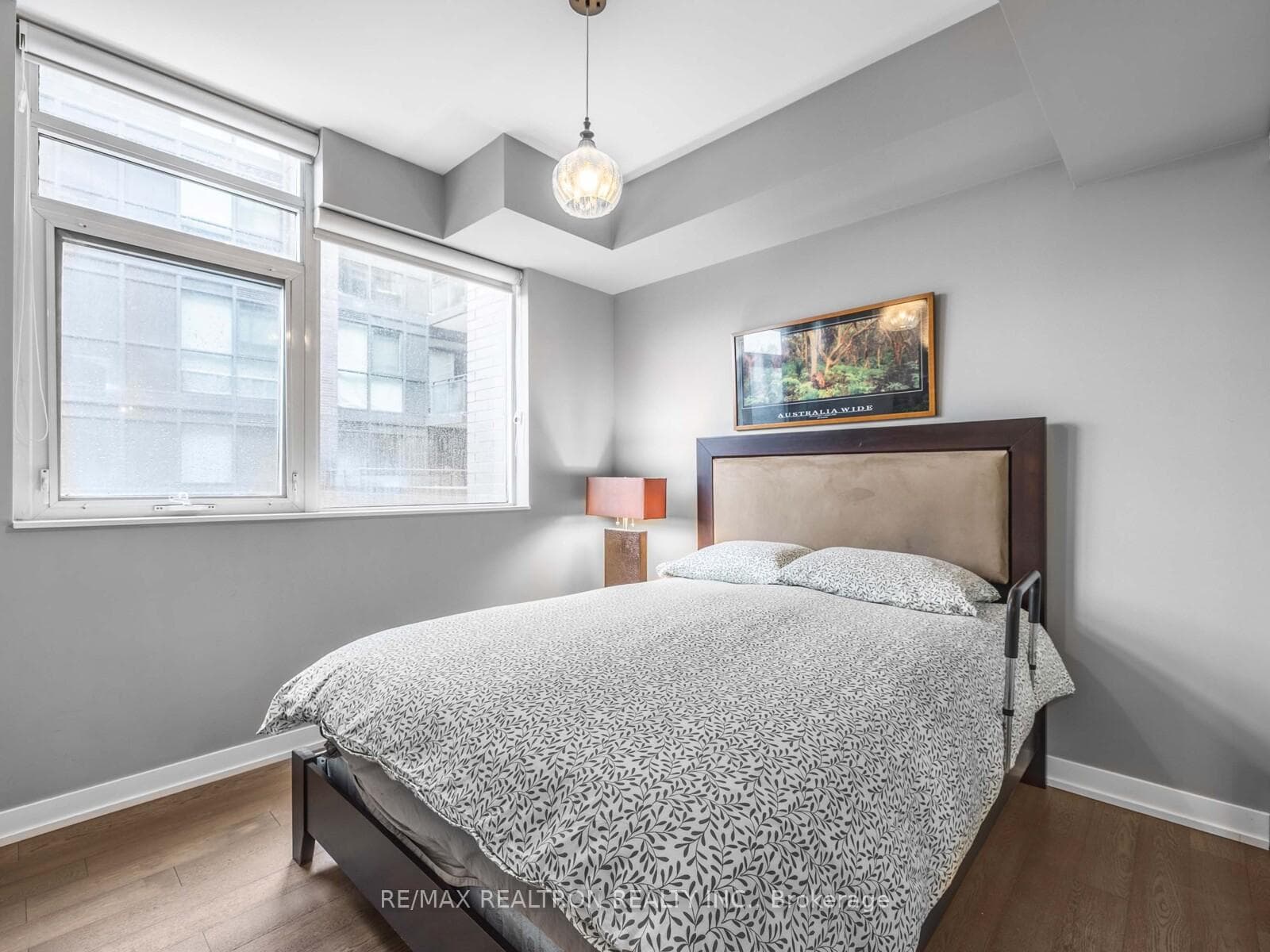 36 Howard Park Avenue Unit 202 photo 12