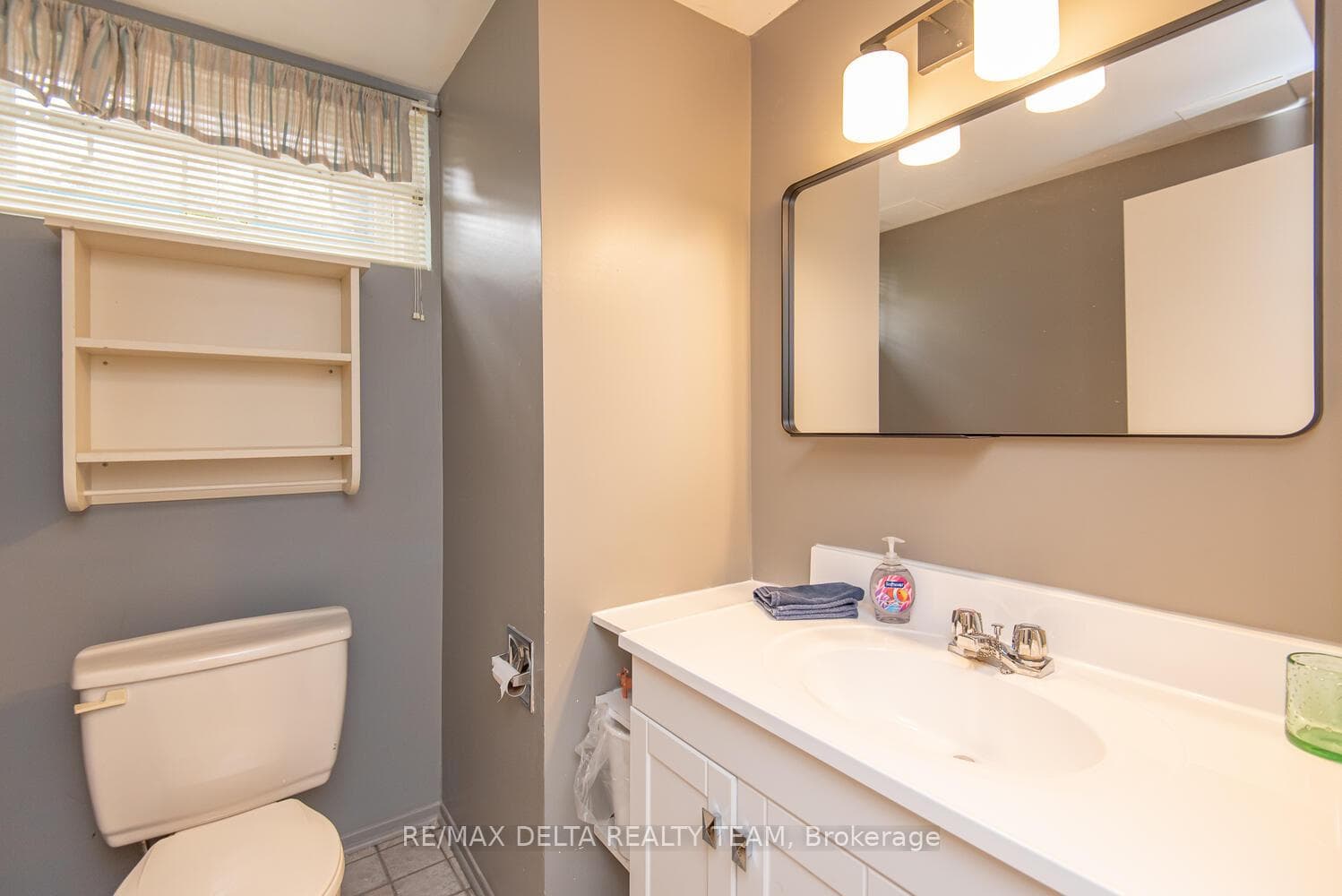 Lower Level Washroom