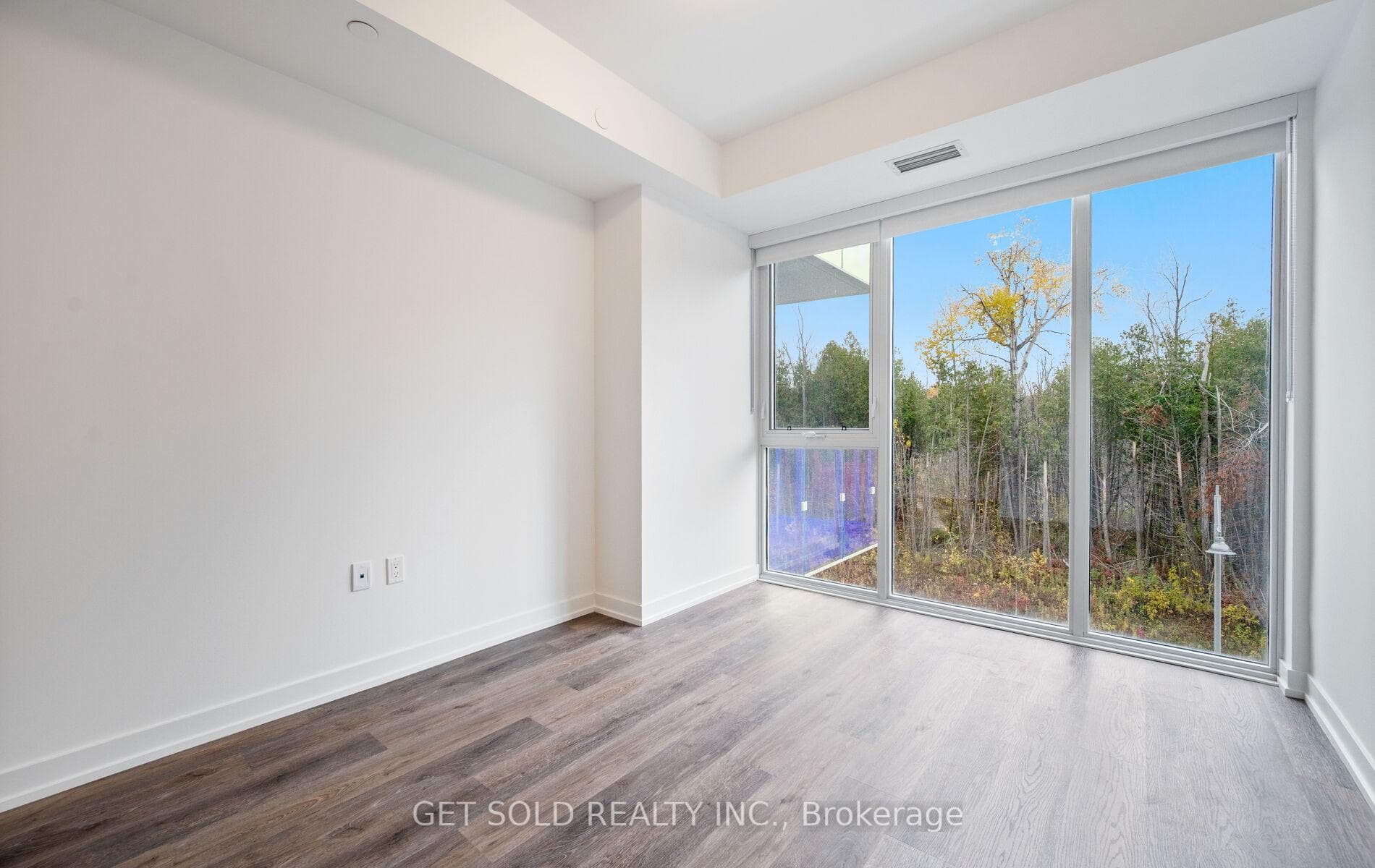 333 Sunseeker Avenue Unit 415 photo 18
