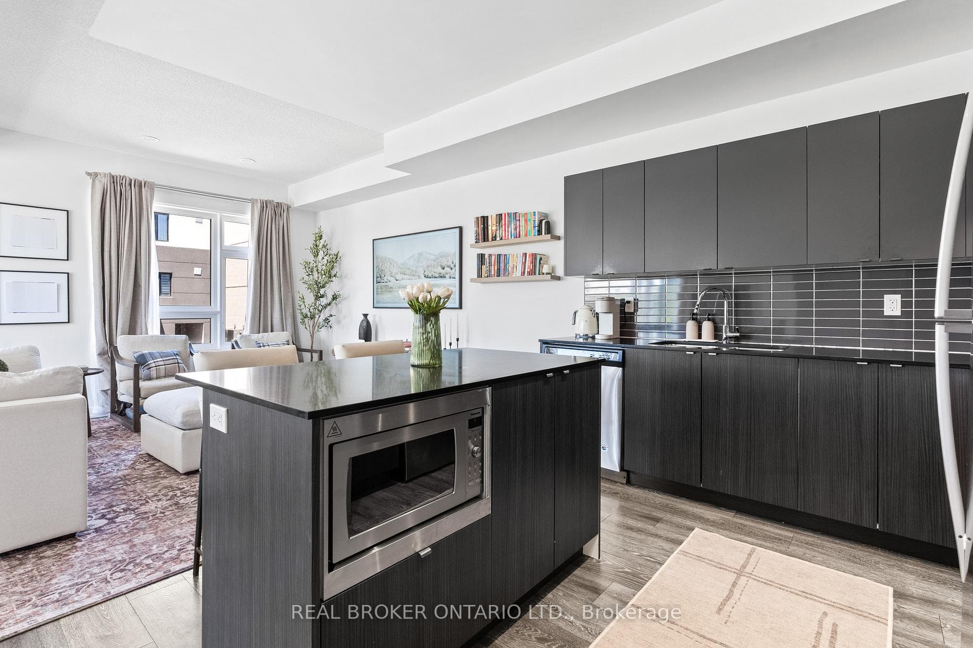 1121 Cooke Boulevard Unit 1 photo 15