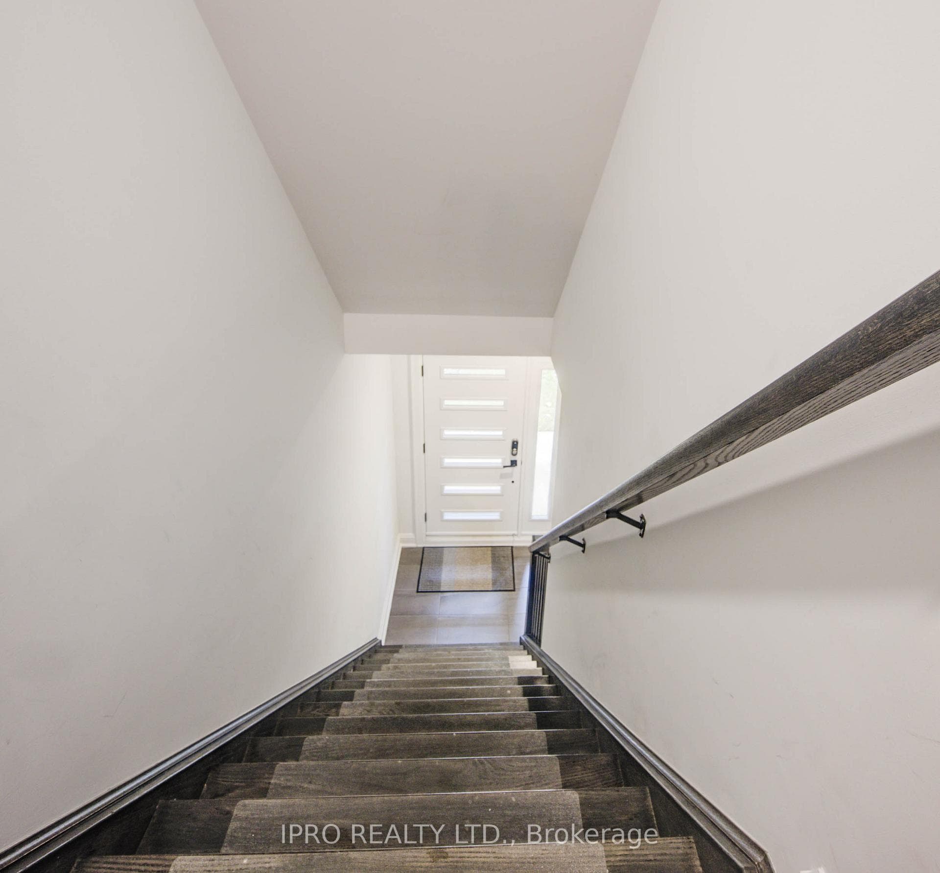 33 Jarvis Street Unit 26 photo 11