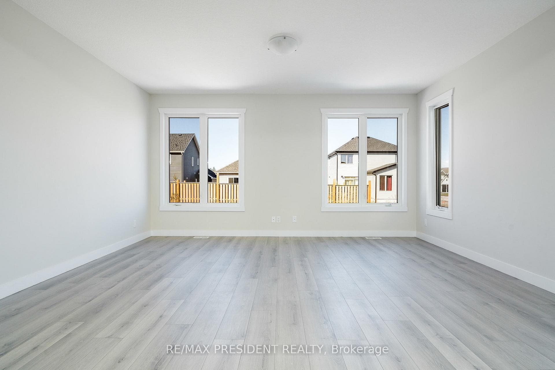 62 Allenwood Road photo 14