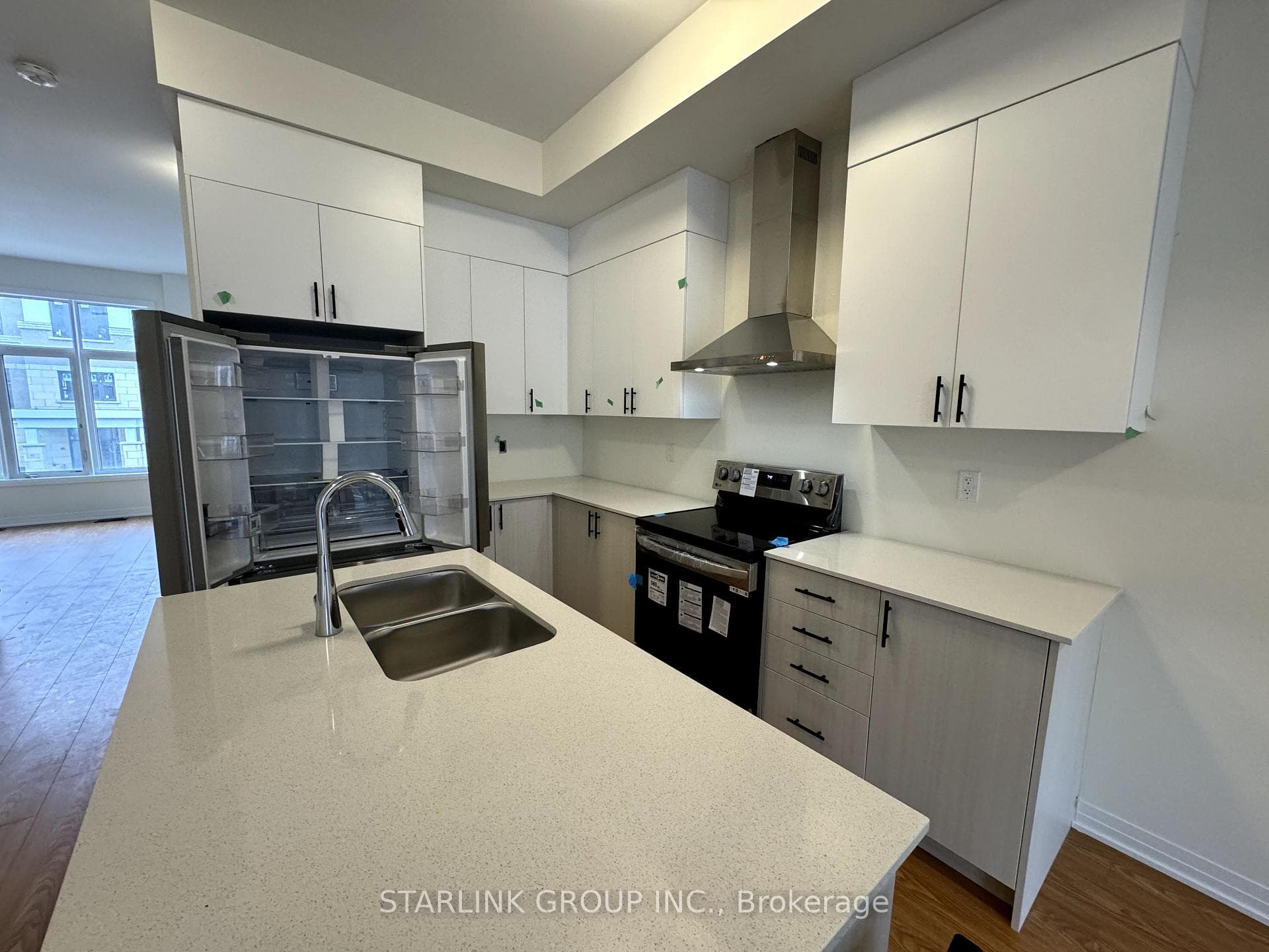 78 Millman Lane photo 5