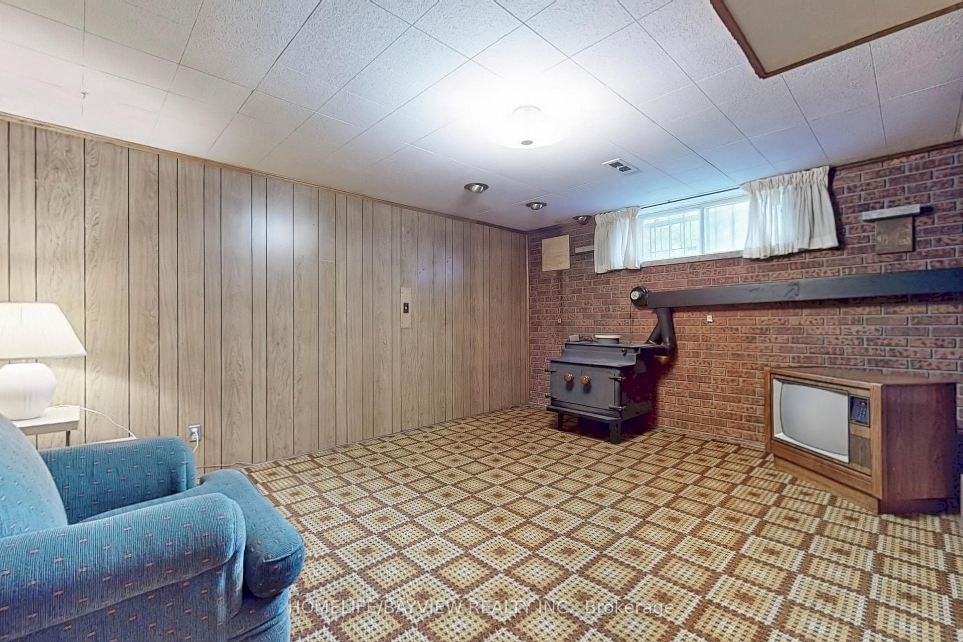 Basement bedroom