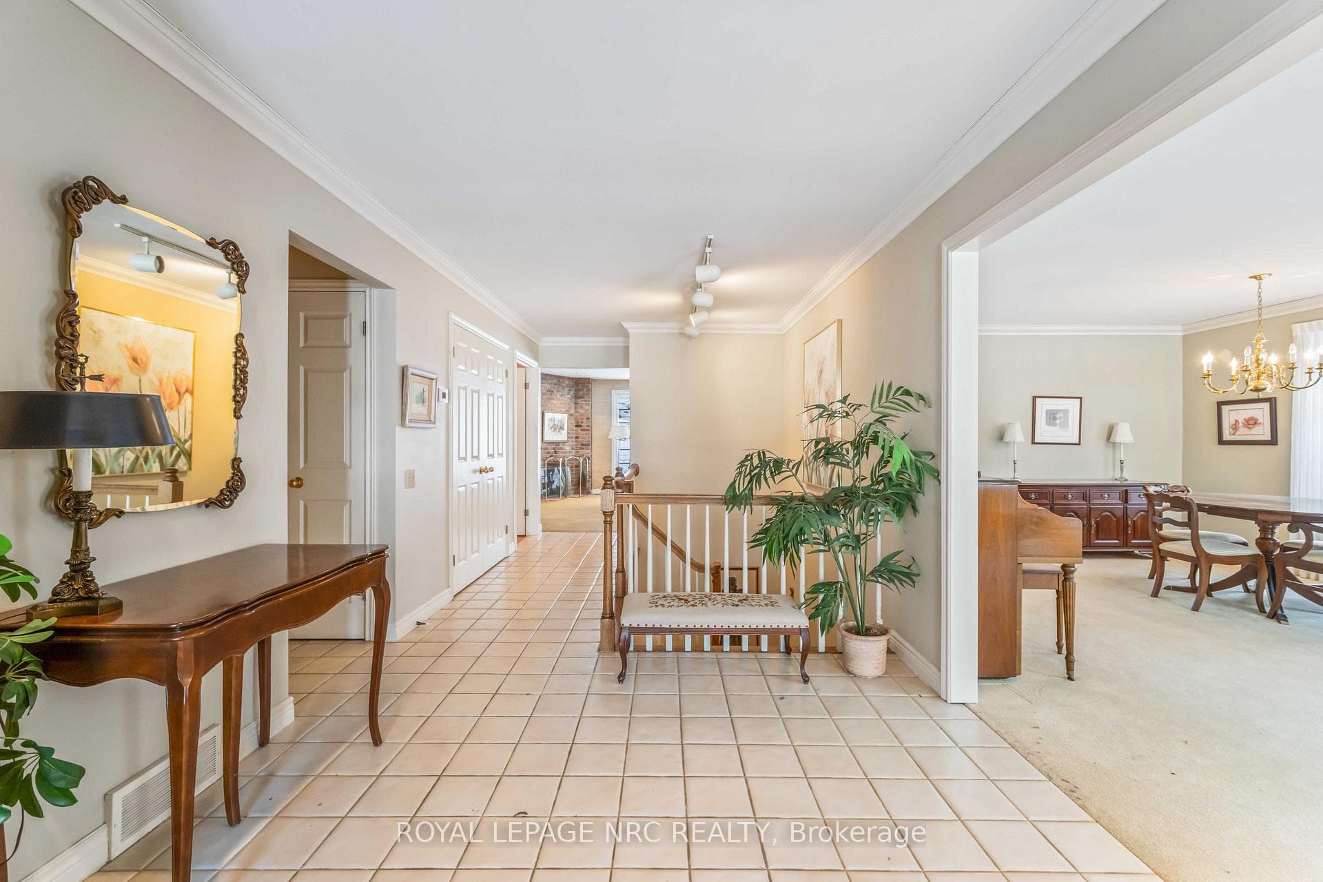 192 Woodside Drive photo 5
