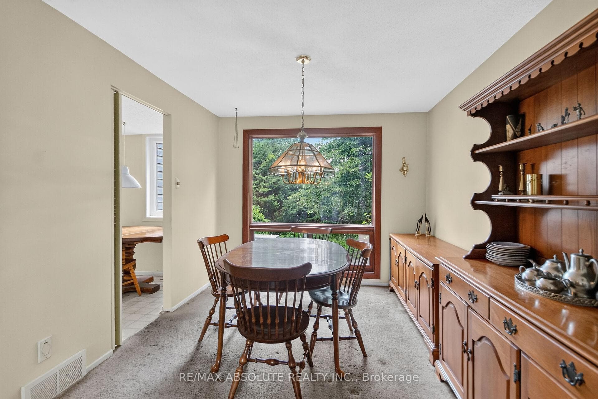 32 Sage Crescent photo 8