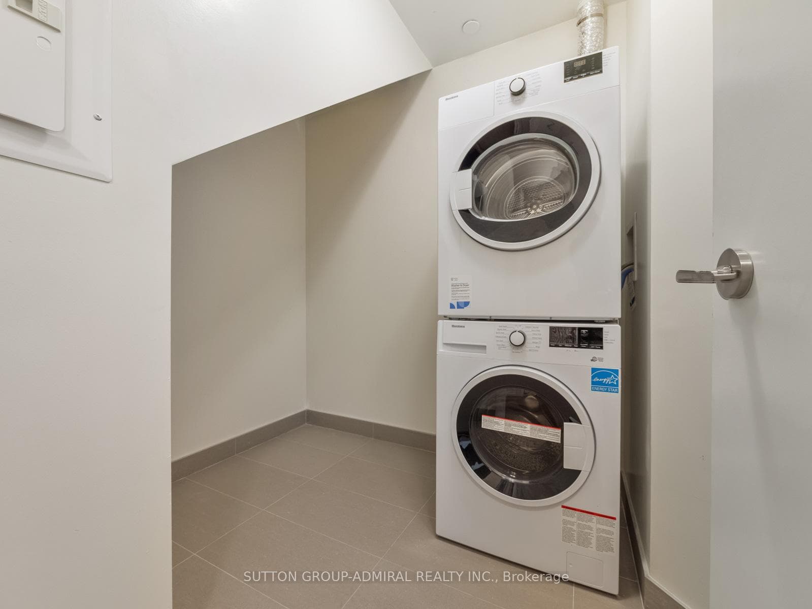 15 Maryport Avenue Unit 108 photo 14