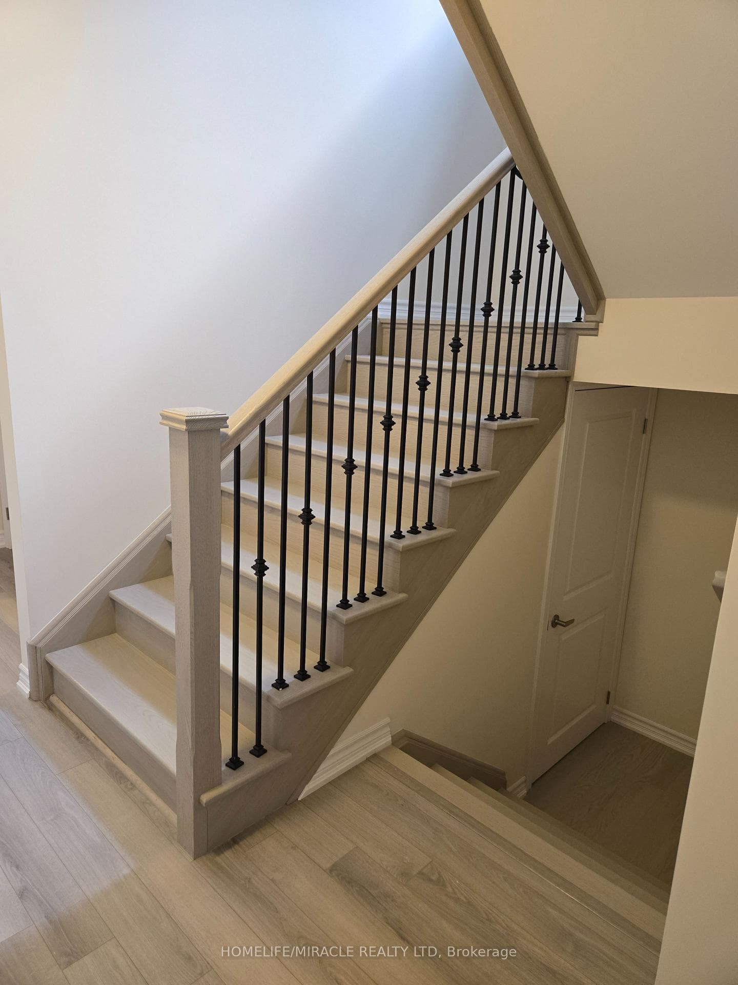 78 Mcgill Avenue photo 11