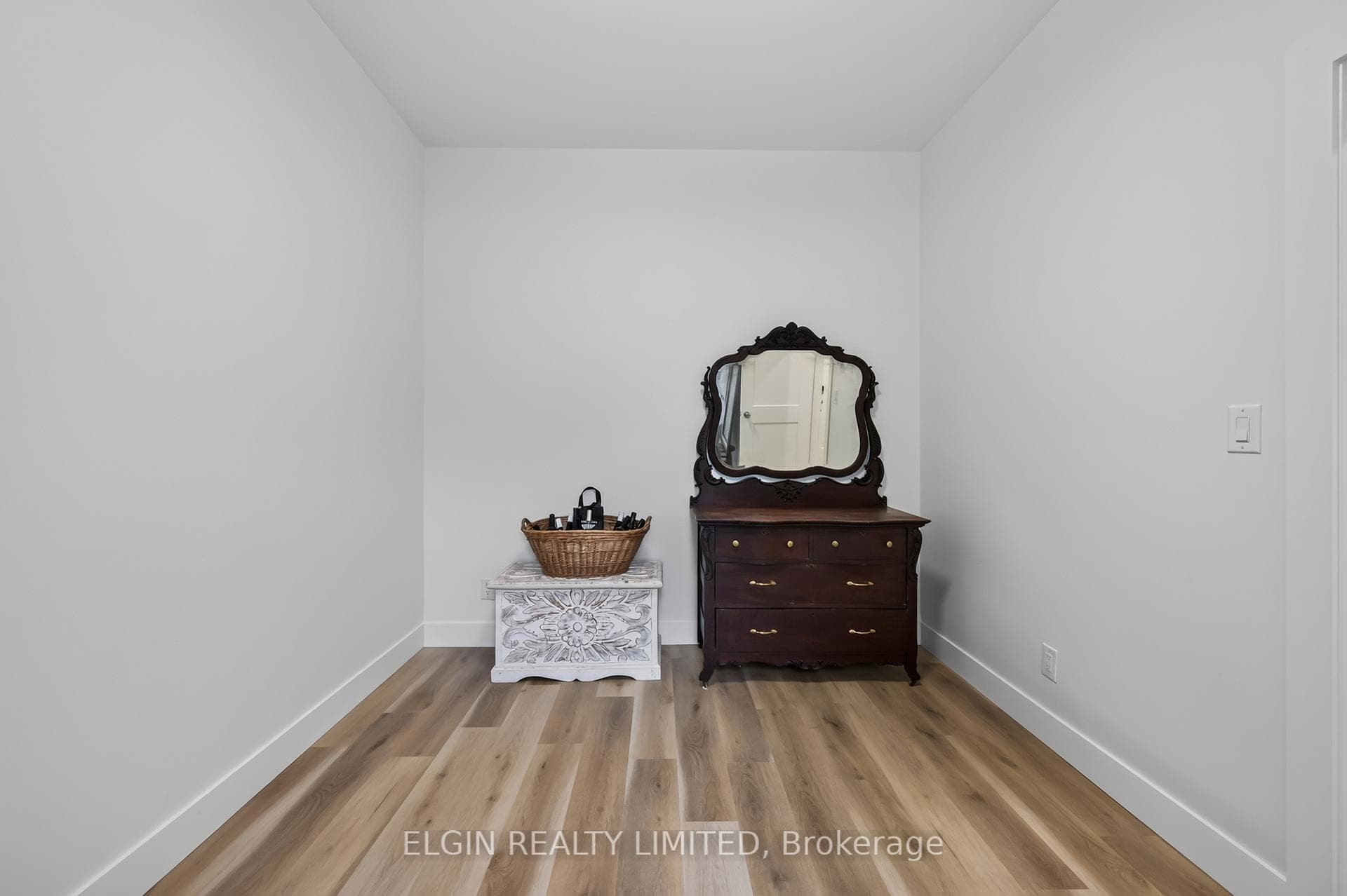 10622 Sunset Road photo 18