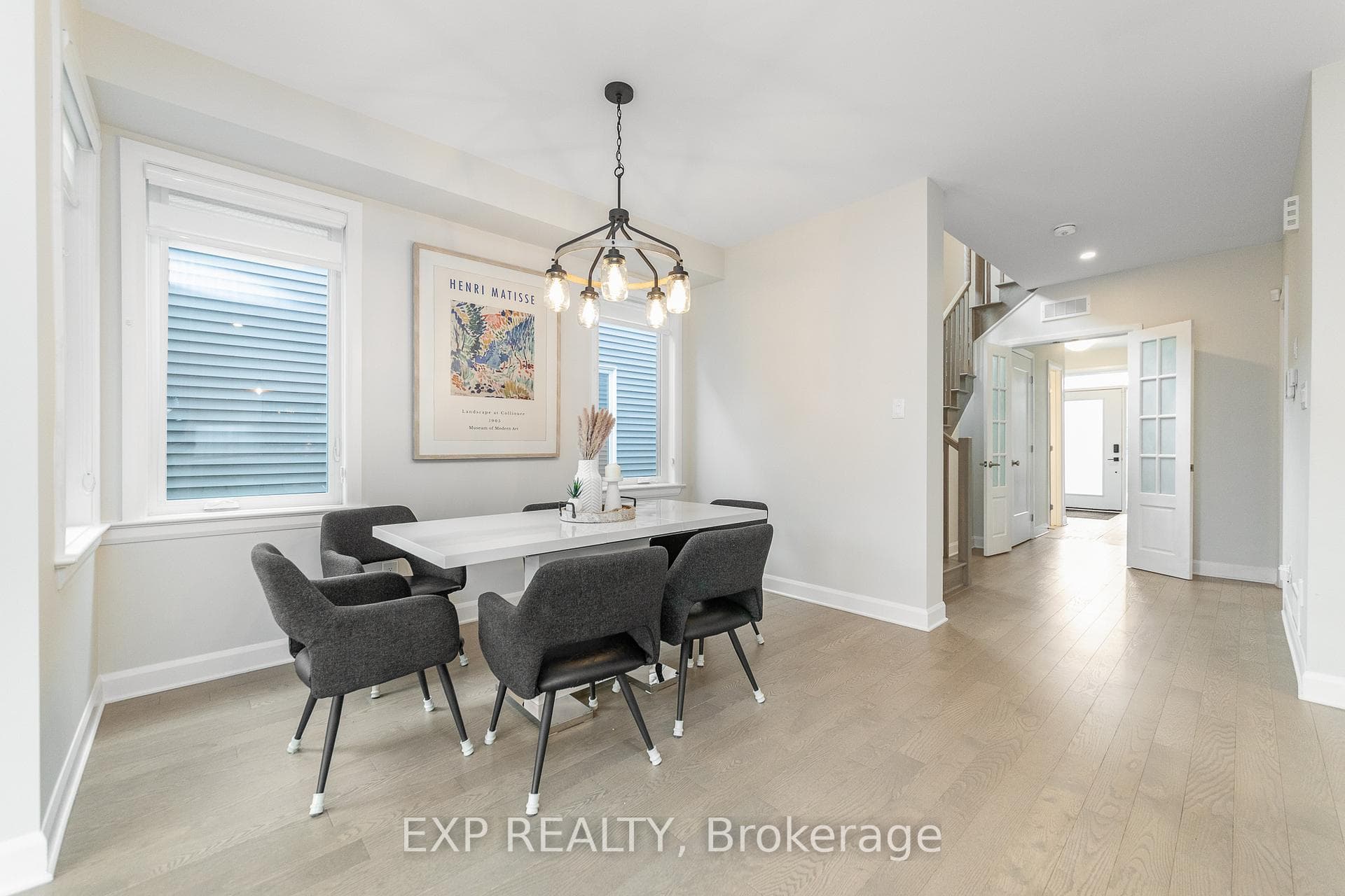 616 Moonflower Crescent photo 9