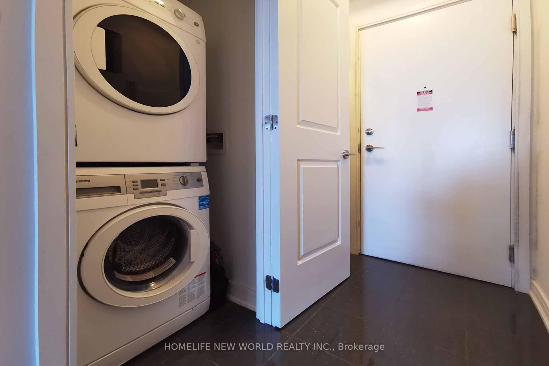 9201 Yonge Street Unit 2301 photo 13