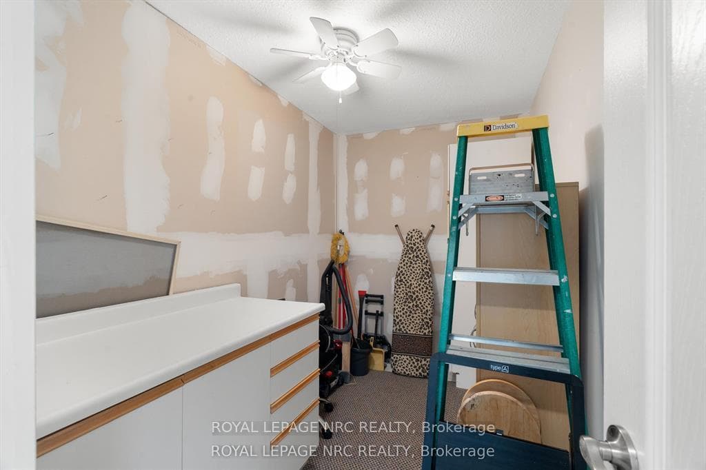 7 Gale Crescent Unit 1109 photo 21