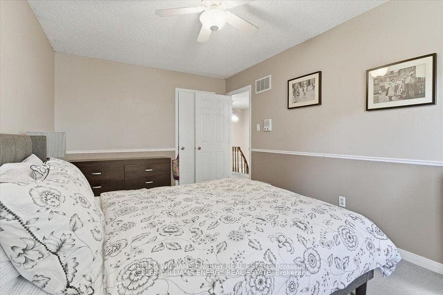 95 Delmark Boulevard photo 20