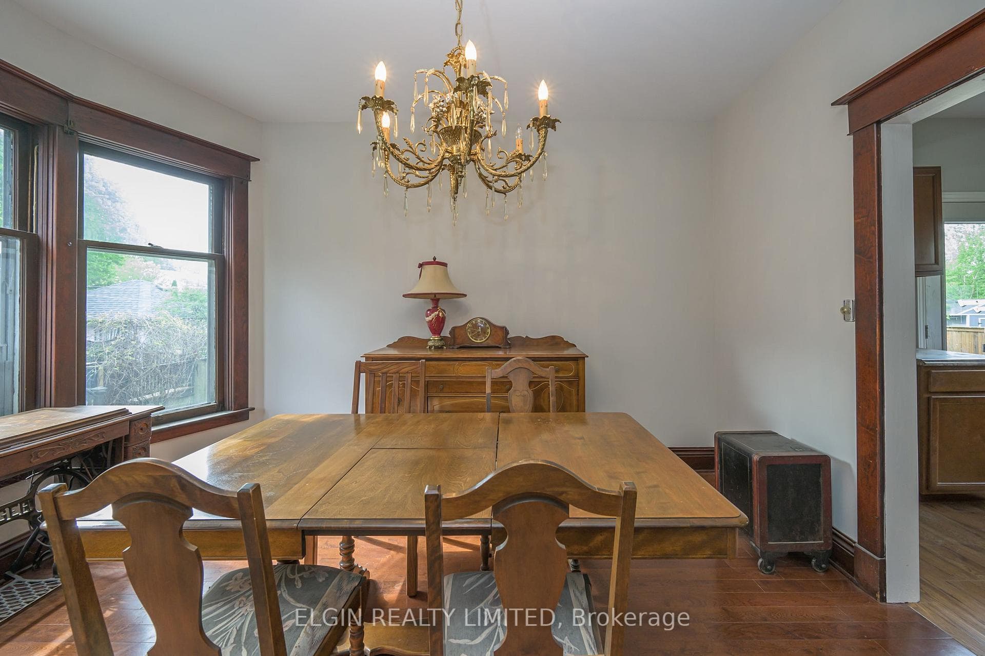 83 Myrtle Street photo 12