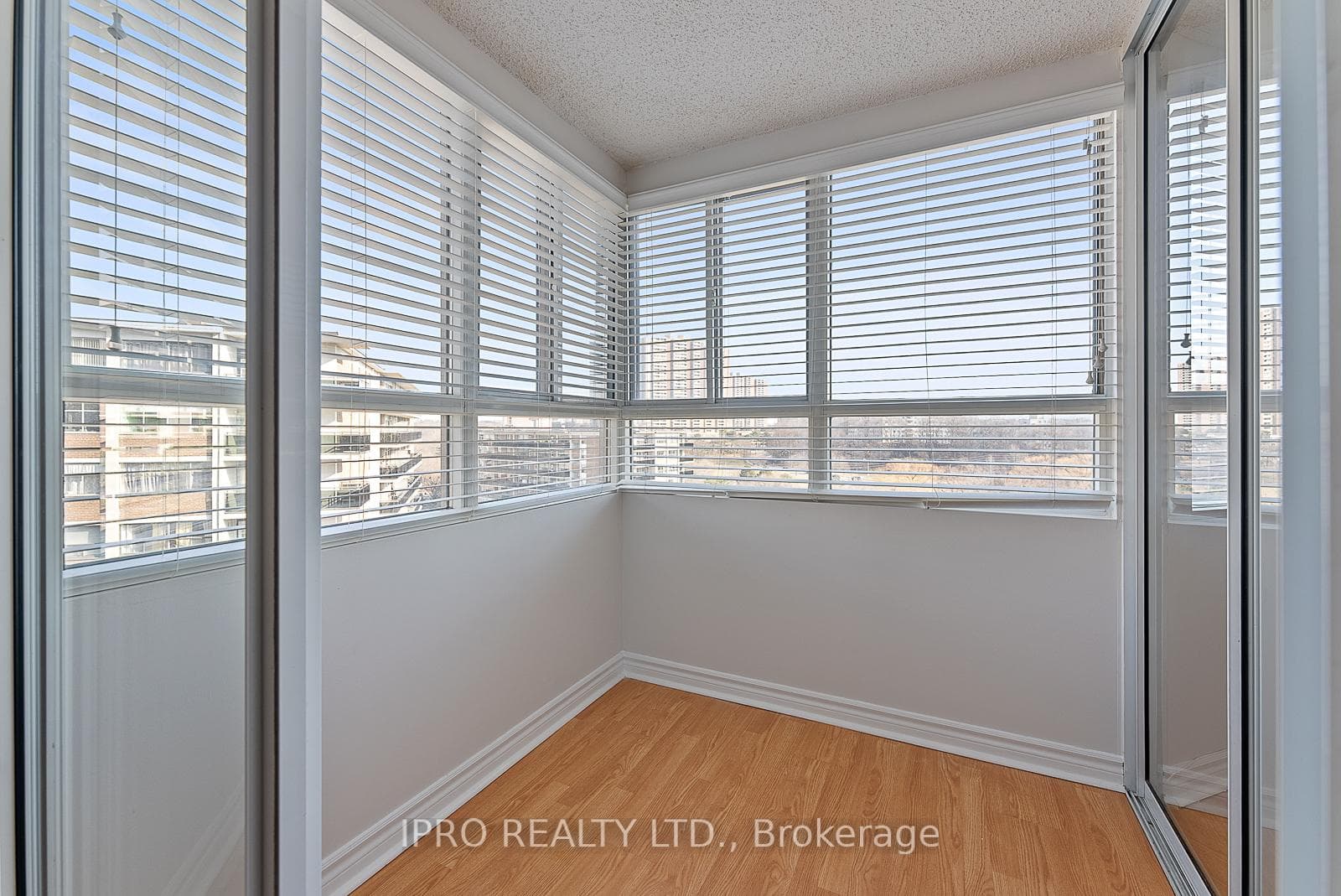 4 Park Vista Drive Unit 1014 photo 20