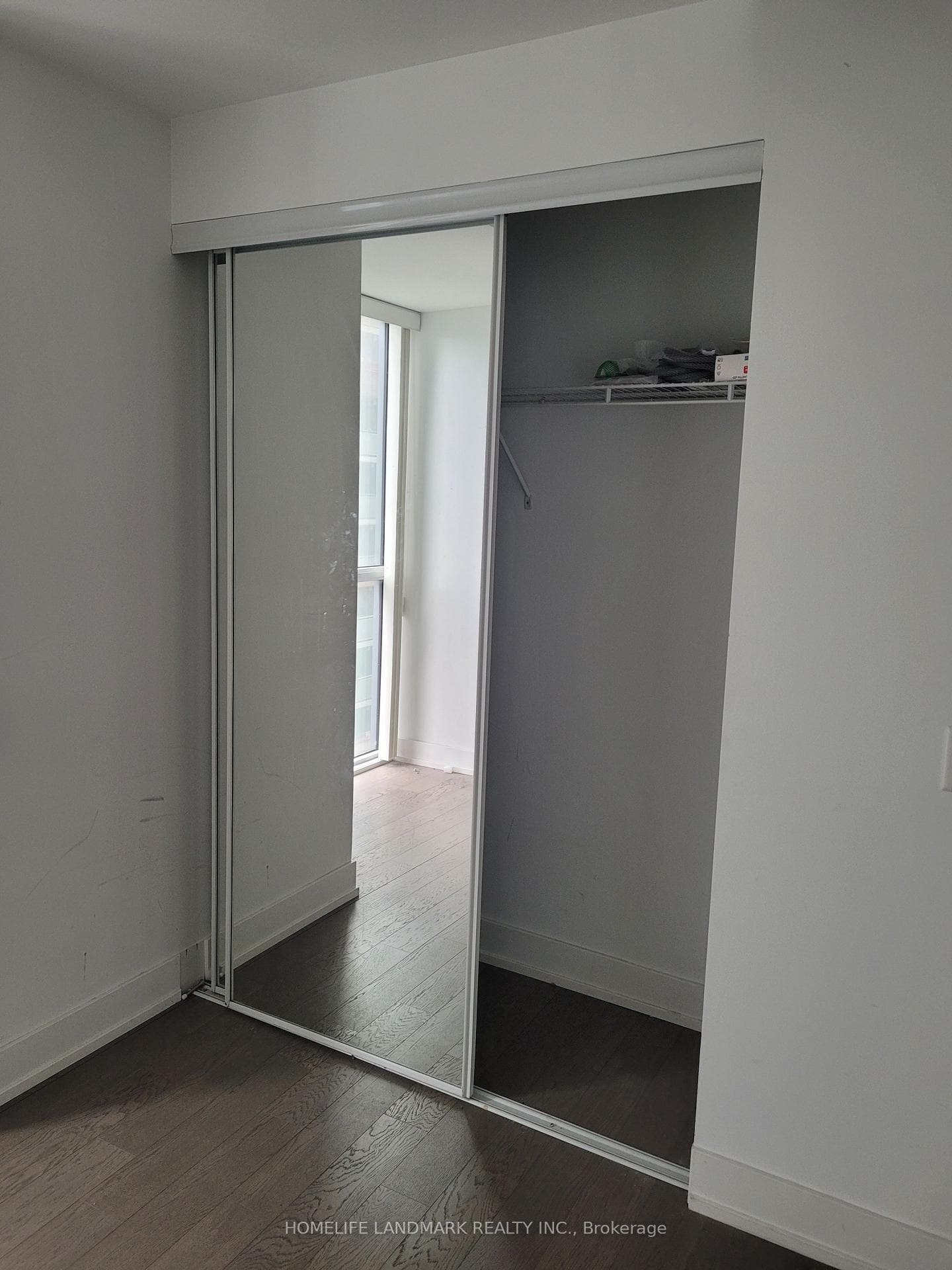 7 Grenville Street Unit 803 photo 11