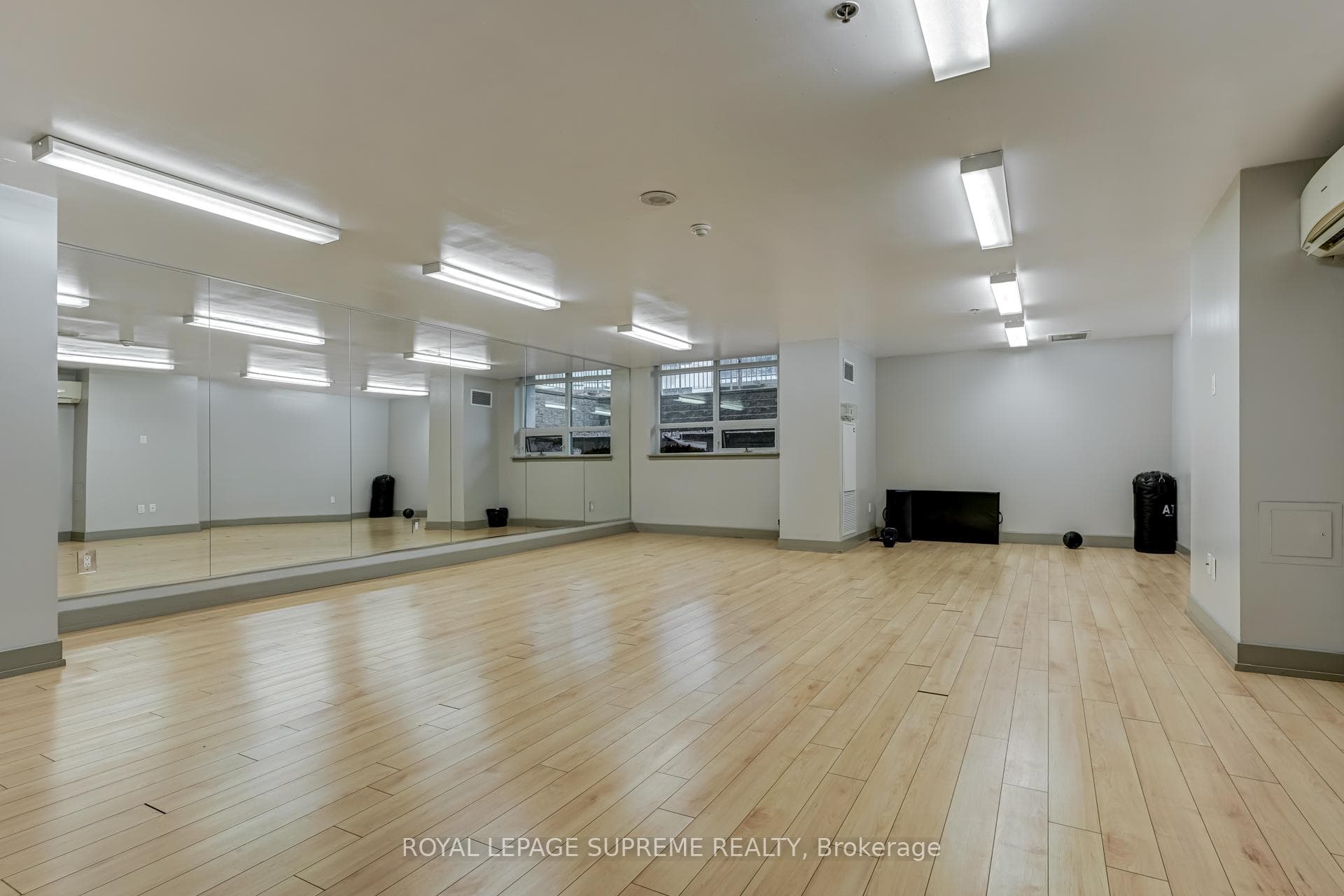 816 Lansdowne Avenue Unit 718 photo 28