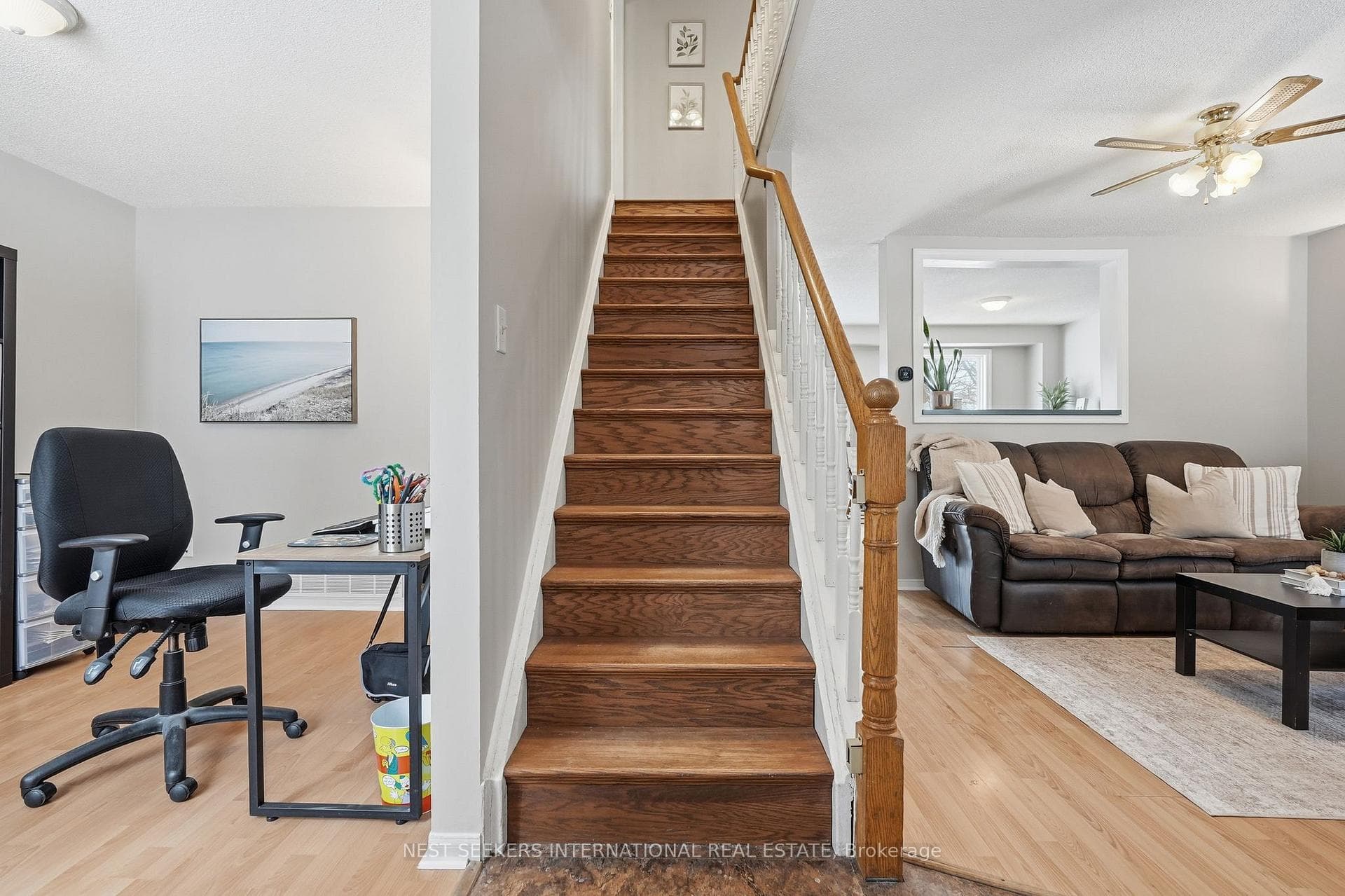 1091 Maclean Street photo 5