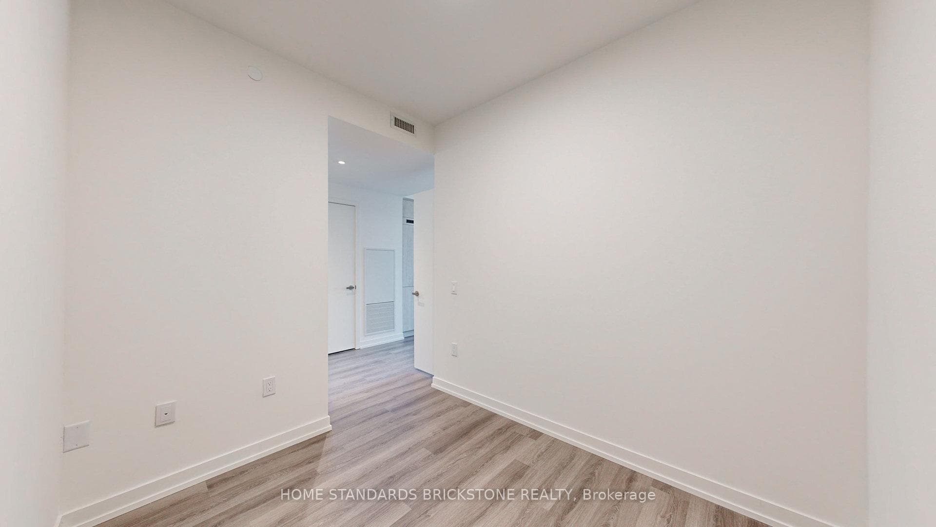 138 Downes Street Unit 7001 photo 13