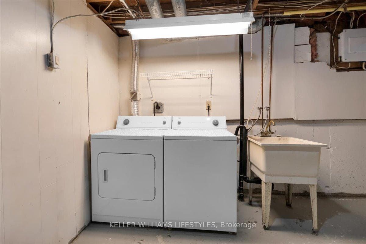 Basement/Laundry