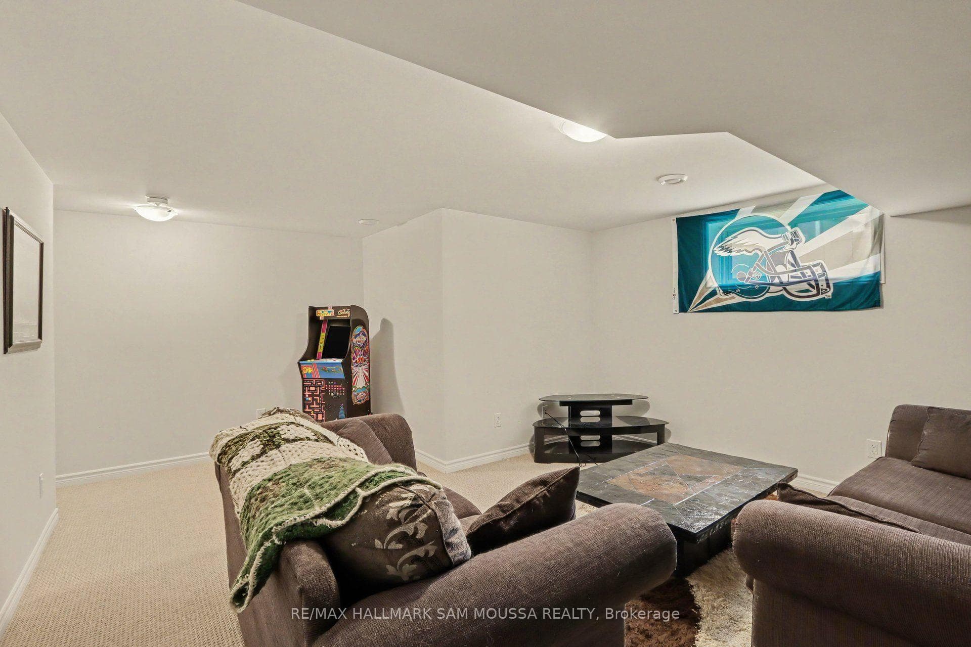 211 Tim Sheehan Place photo 23