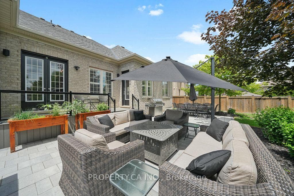 81 Parkheights Trail photo 31