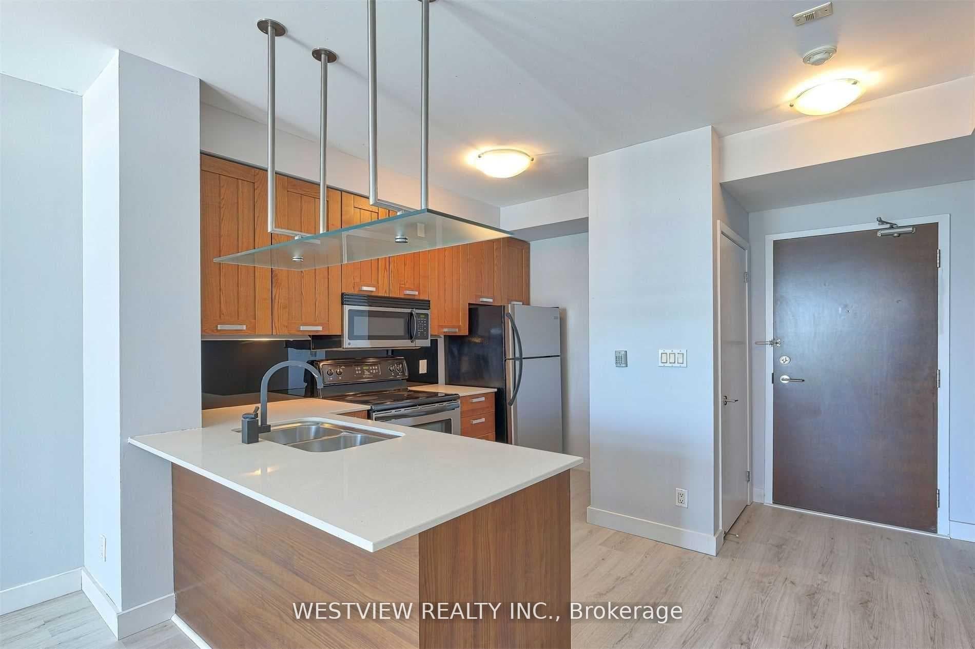 3391 Bloor Street Unit 1005 photo 5