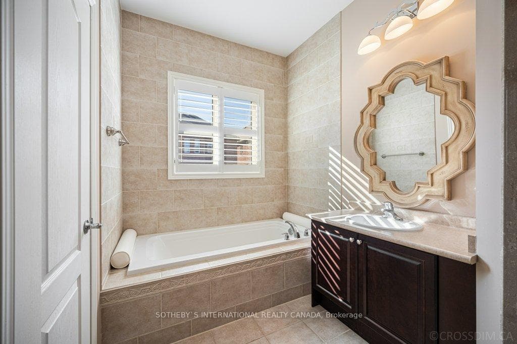 65 Eakins Drive photo 14