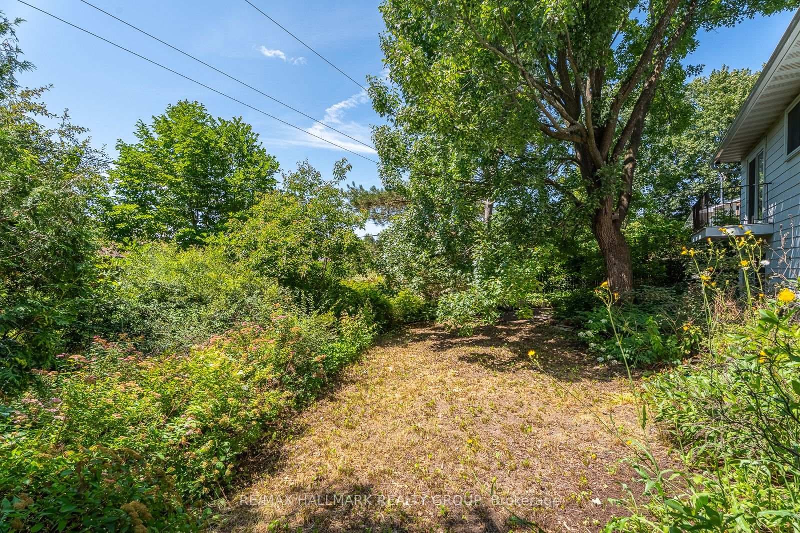 5290 Driscoll Drive photo 11