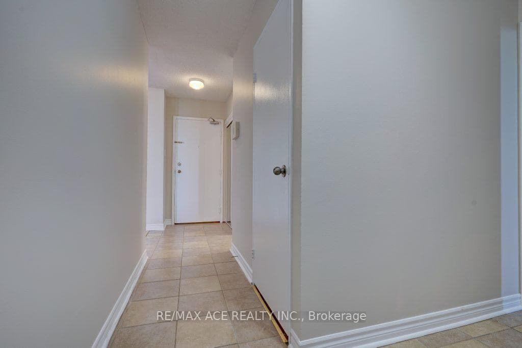 3 Lisa Street Unit 1401 photo 20