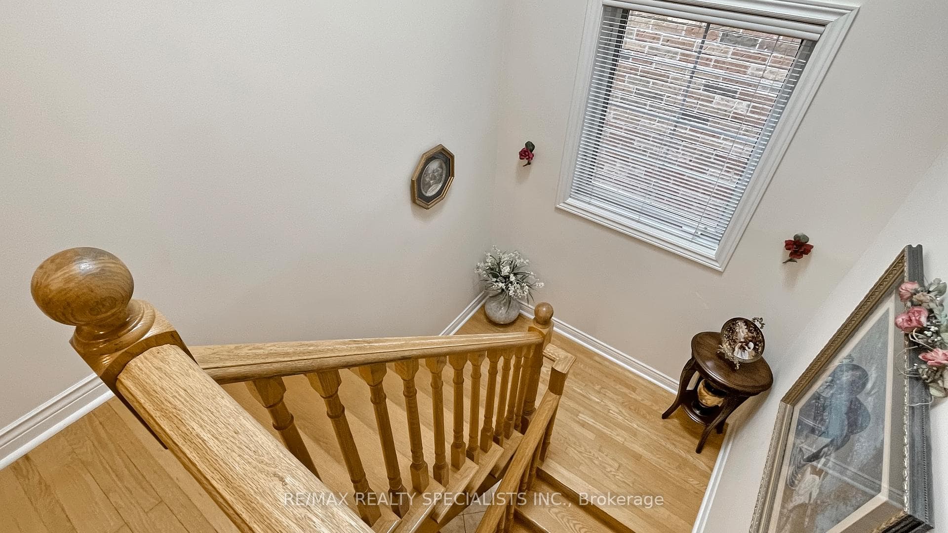 953 Dupont Street photo 13