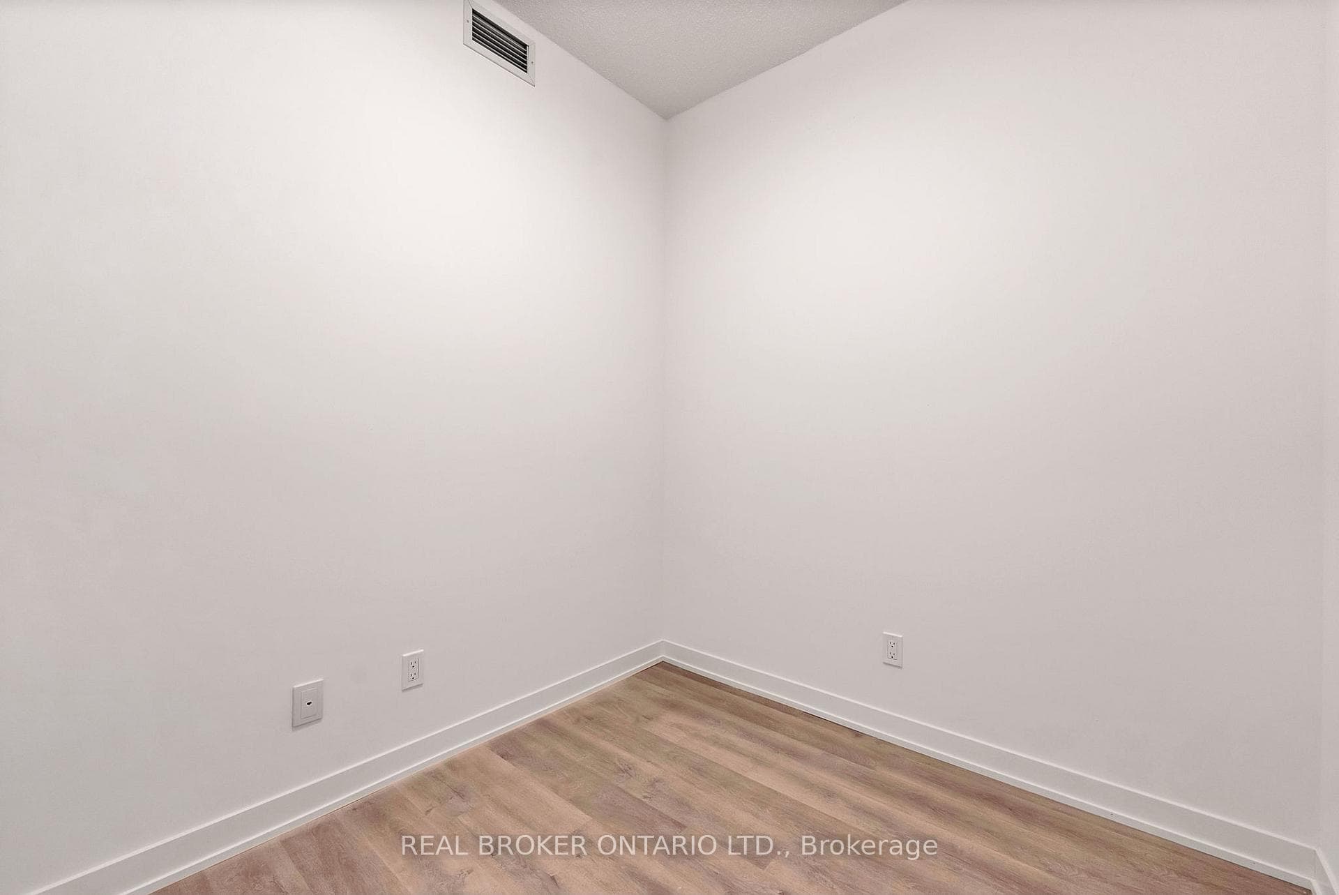 38 Simcoe Promenade Unit 414C photo 6