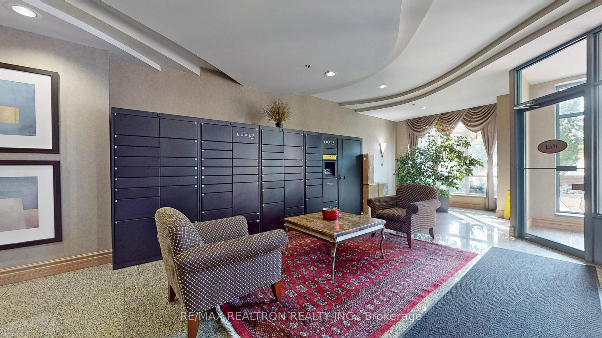 233 Beecroft Road Unit 722 photo 9
