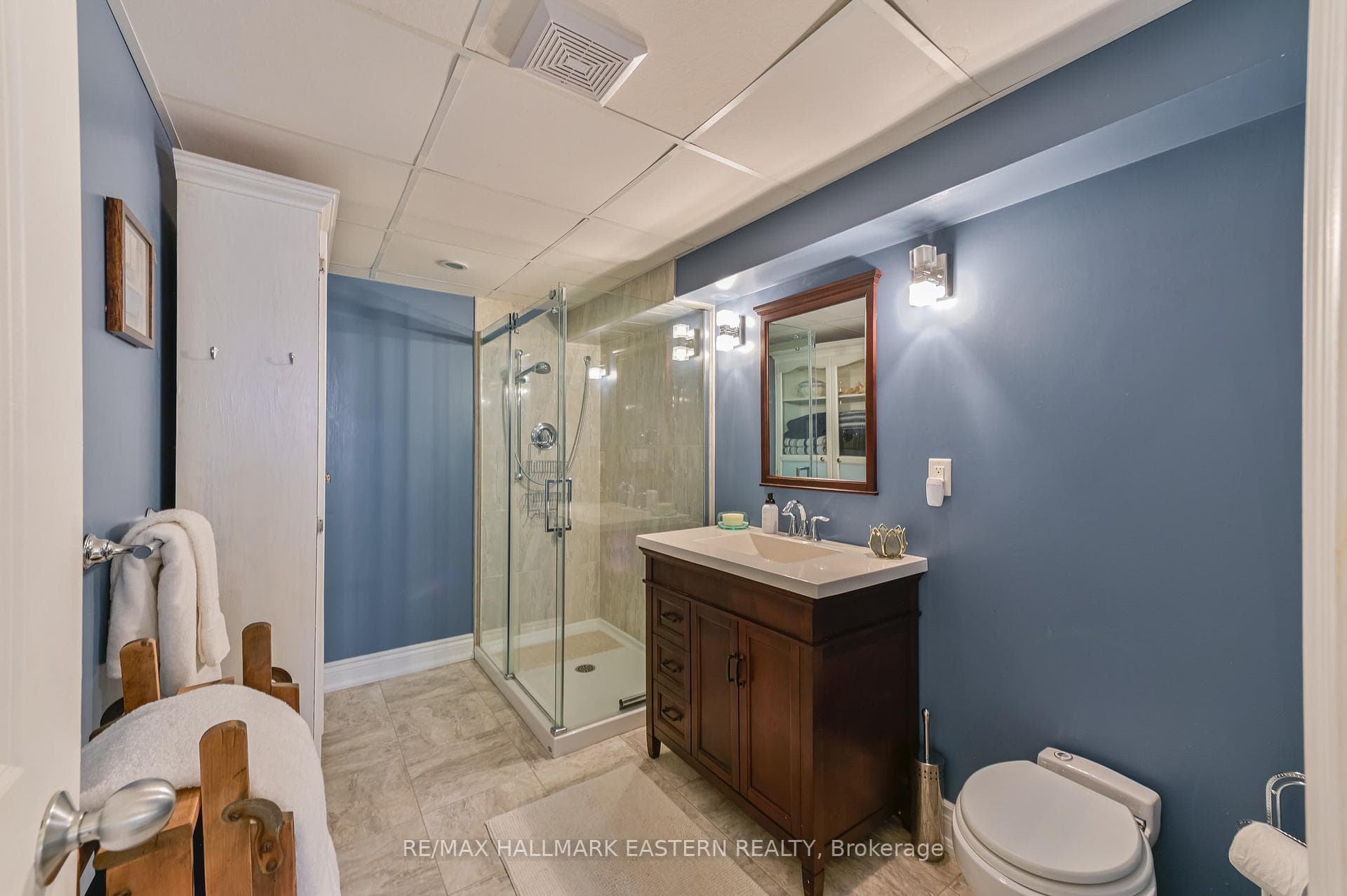 8018 Taits Beach Road Unit #200 photo 36