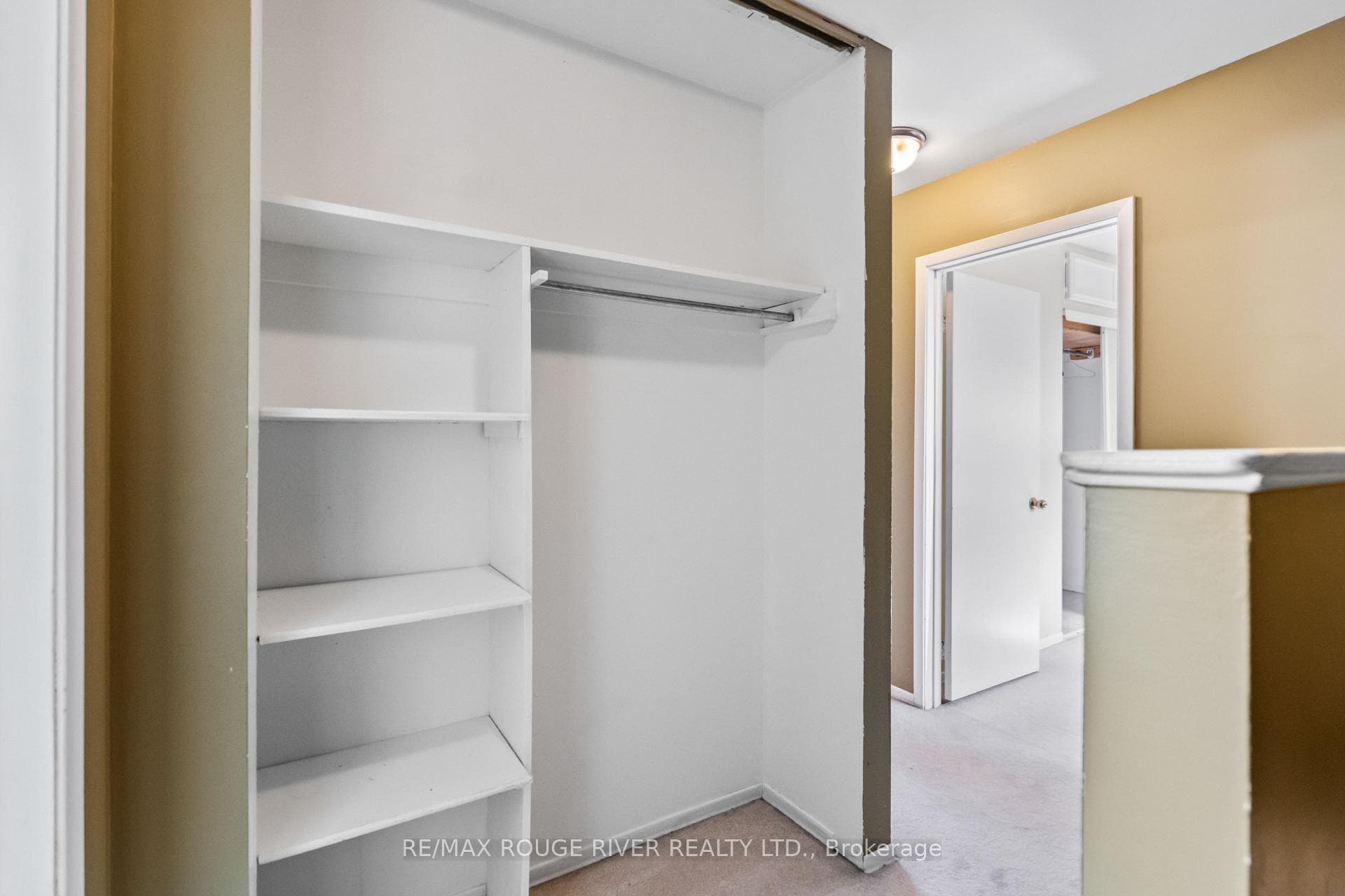 494 Elgin Street Unit 3 photo 16