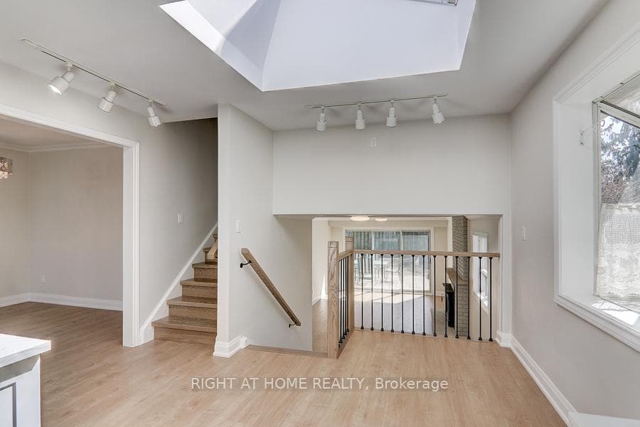 Breakfast area with skylight