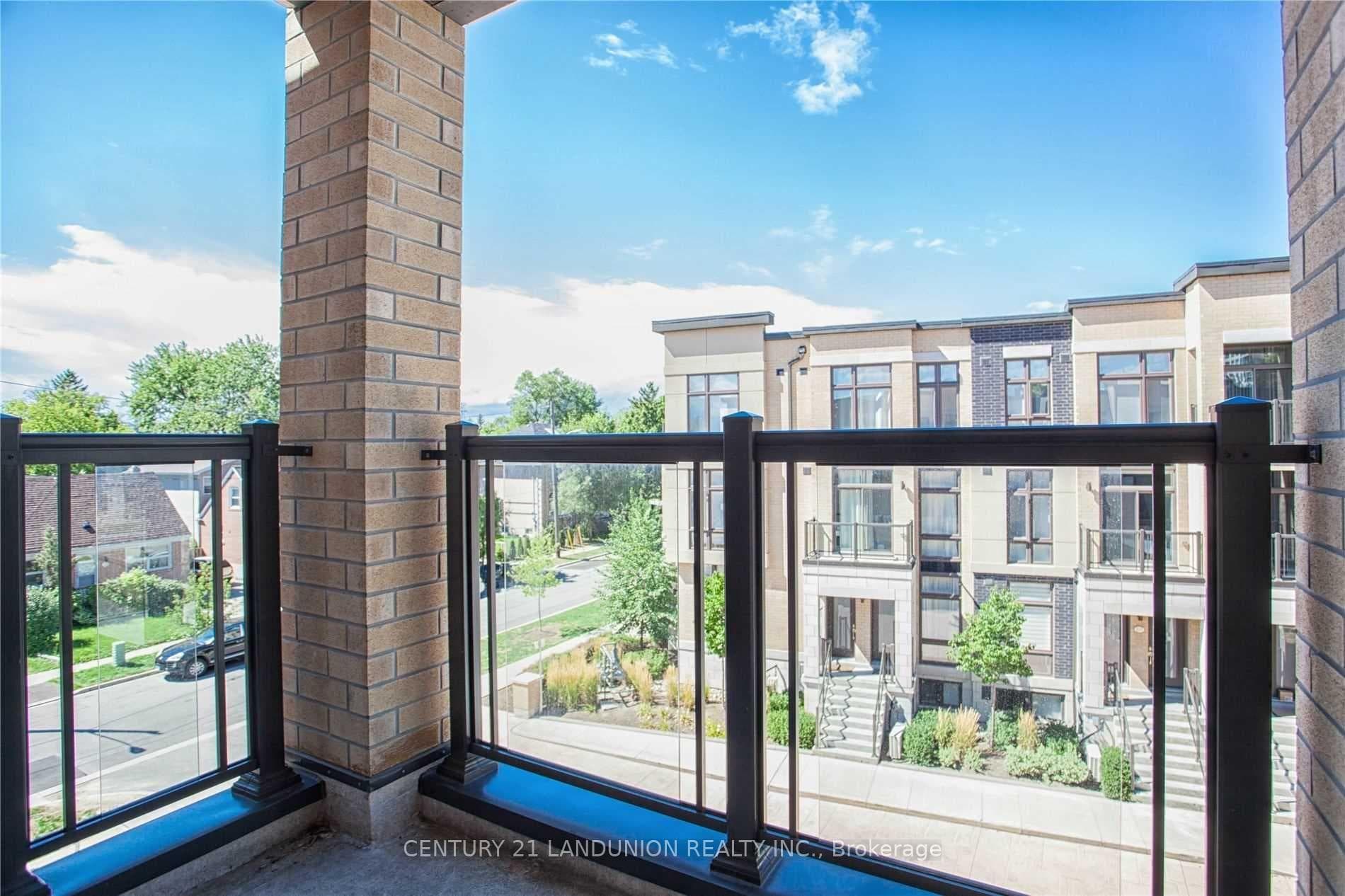 19 Eldora Avenue Unit 56 photo 11
