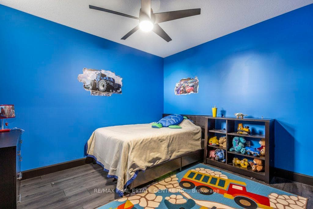18 Faith Drive photo 41