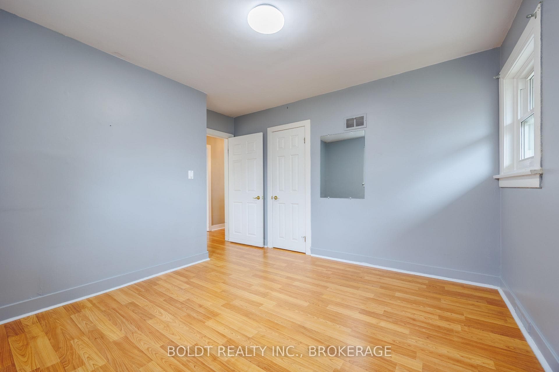12 Sunnyside Drive photo 13
