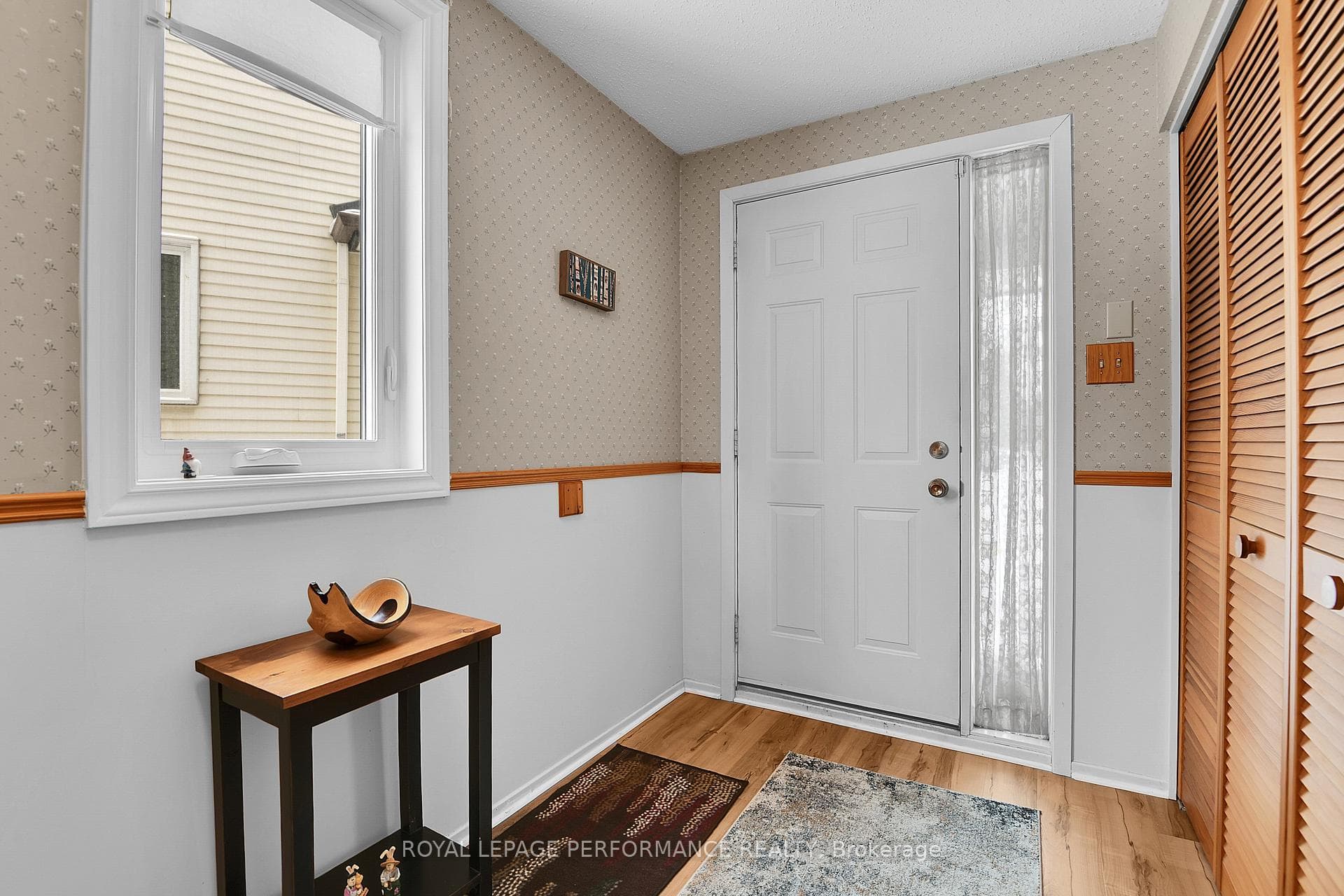 43 Waterview Court photo 5